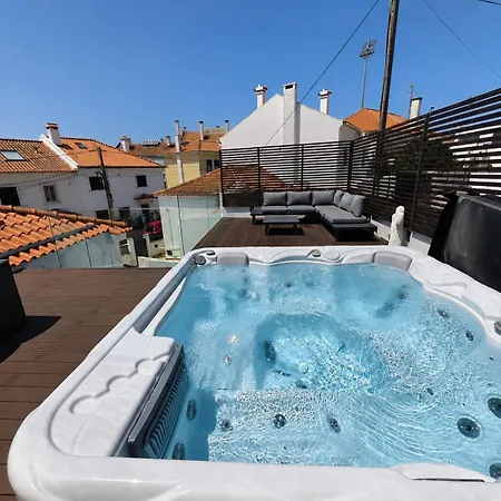 Luxury House, Private Rooftop Jacuzzi With View On Tagus & Monuments * Lisboa