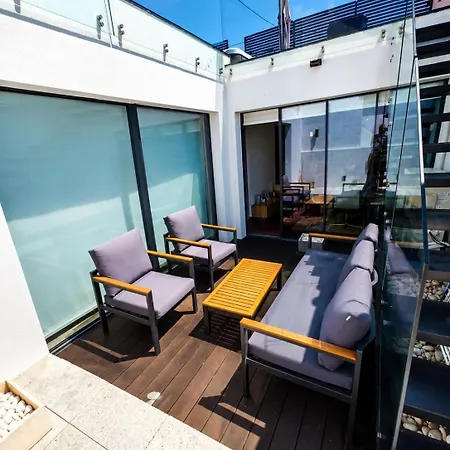Luxury House, Private Rooftop Jacuzzi With View On Tagus & Monuments Lisboa
